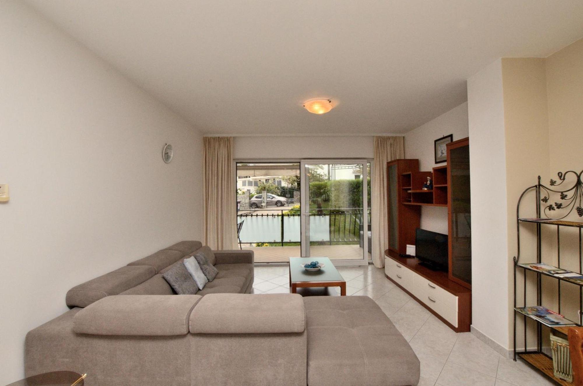 Apartments Marijana Ičići Exteriör bild